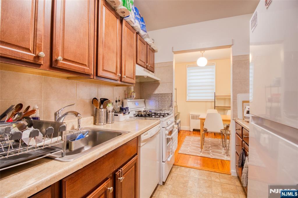 2160 Center Avenue 4S - Photo 4