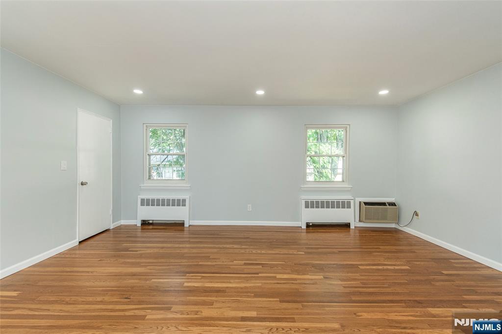 32 Wedgewood Drive 48 - Photo 2