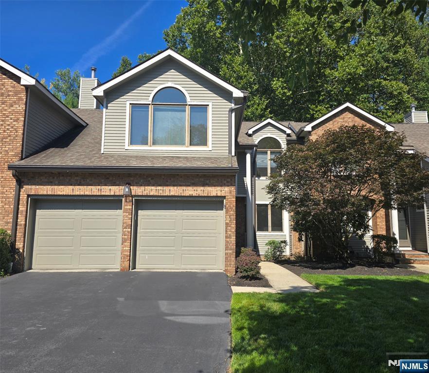 87 Lakeview Drive - Photo 1