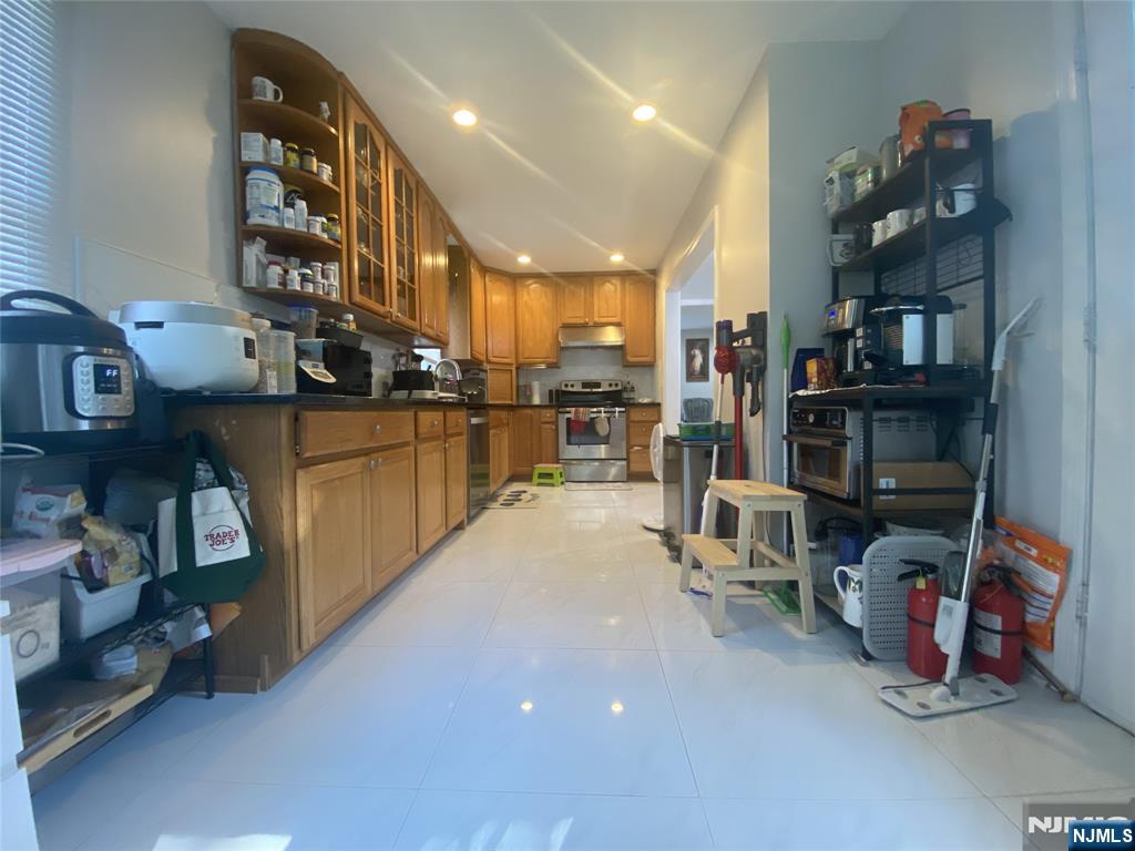464 Hillcrest Road - Photo 5