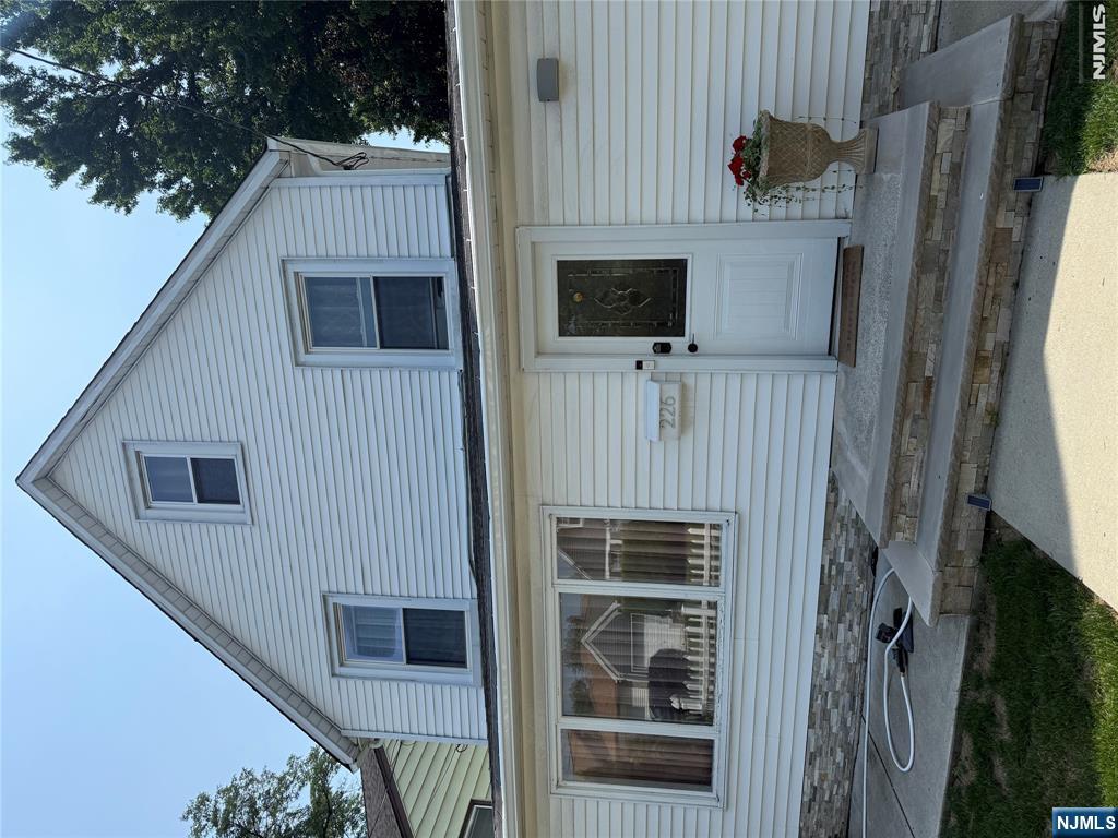 226 Louis Street 1 - Photo 1