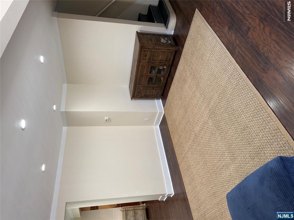 226 Louis Street 1 - Photo 4