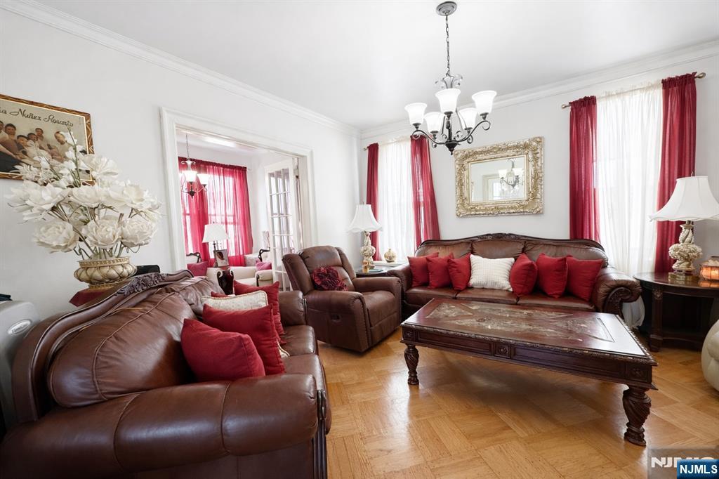 19 Burgess Place 2 - Photo 5