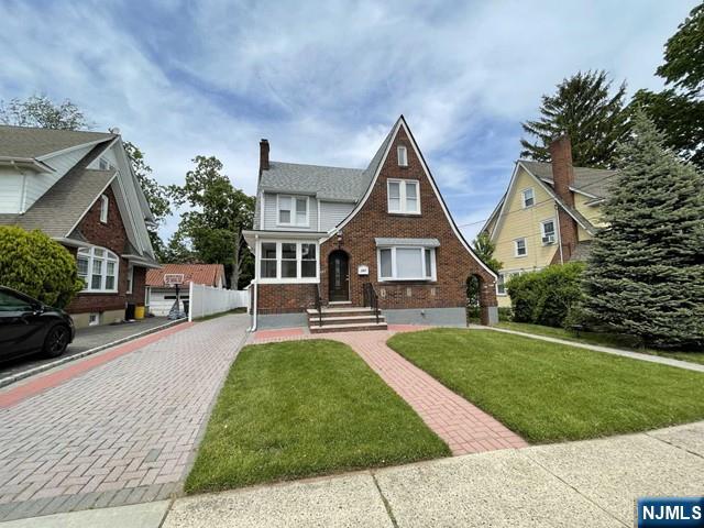 257 Cherry Lane - Photo 1