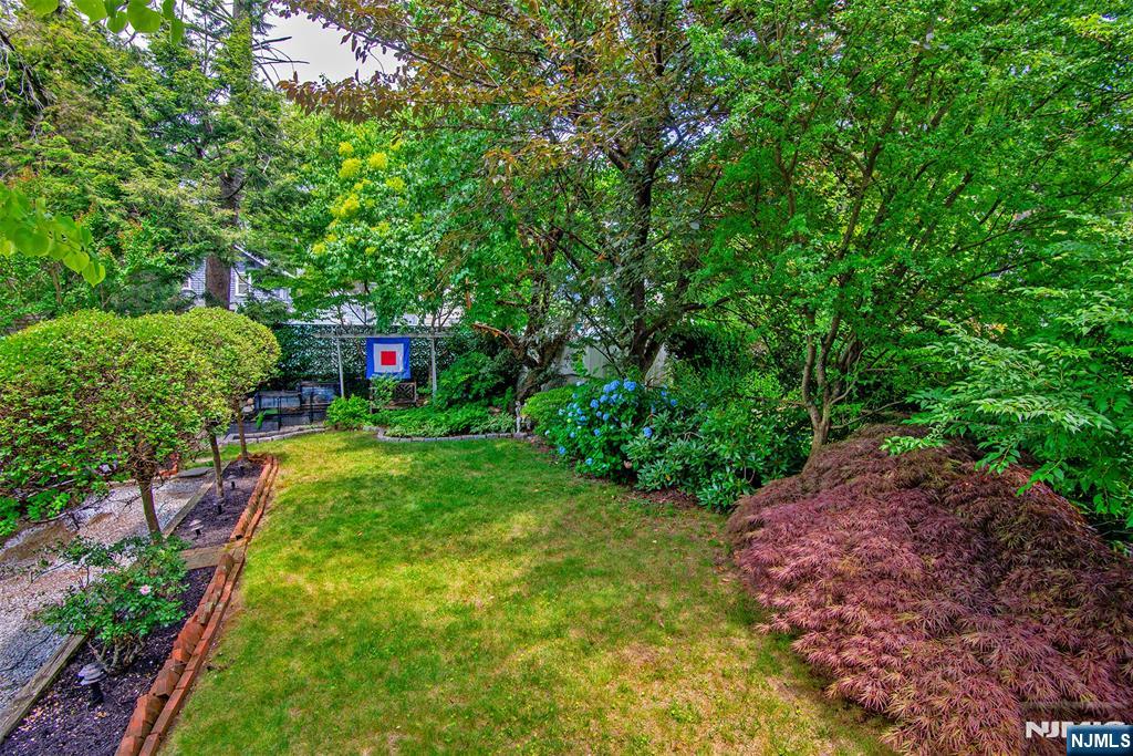 141 South St, Bogota, NJ 07603