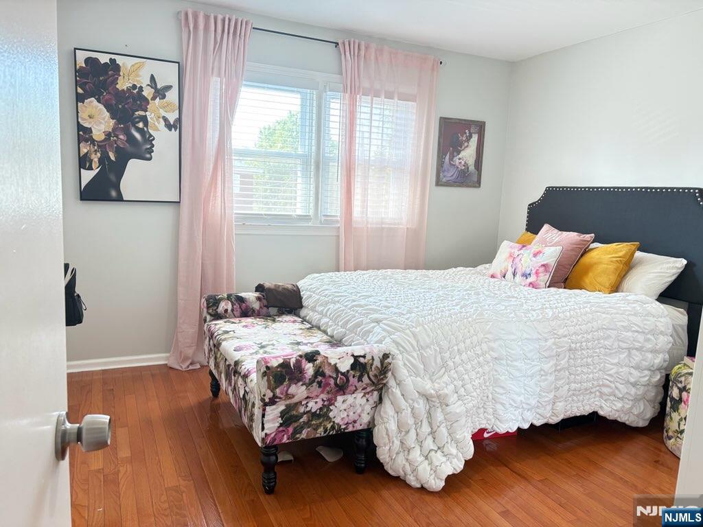 527 Anthony Court 2 - Photo 5