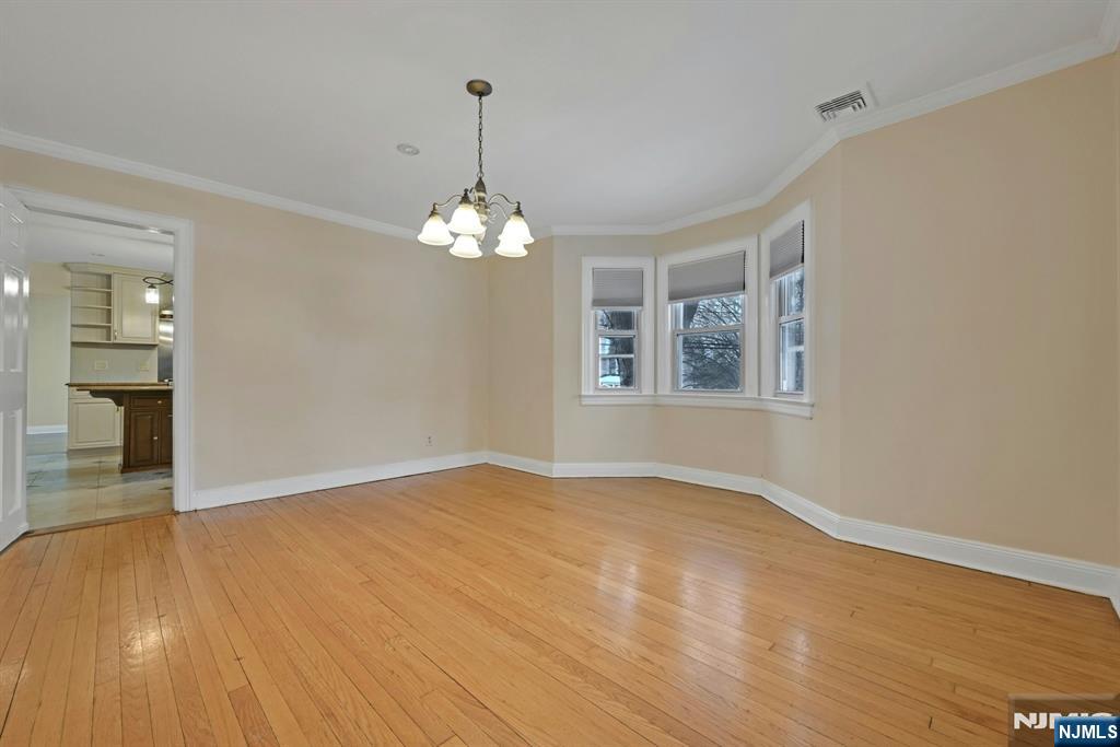 40 Clinton Avenue — photo 14