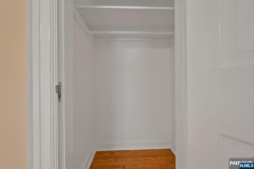 40 Clinton Avenue — photo 19