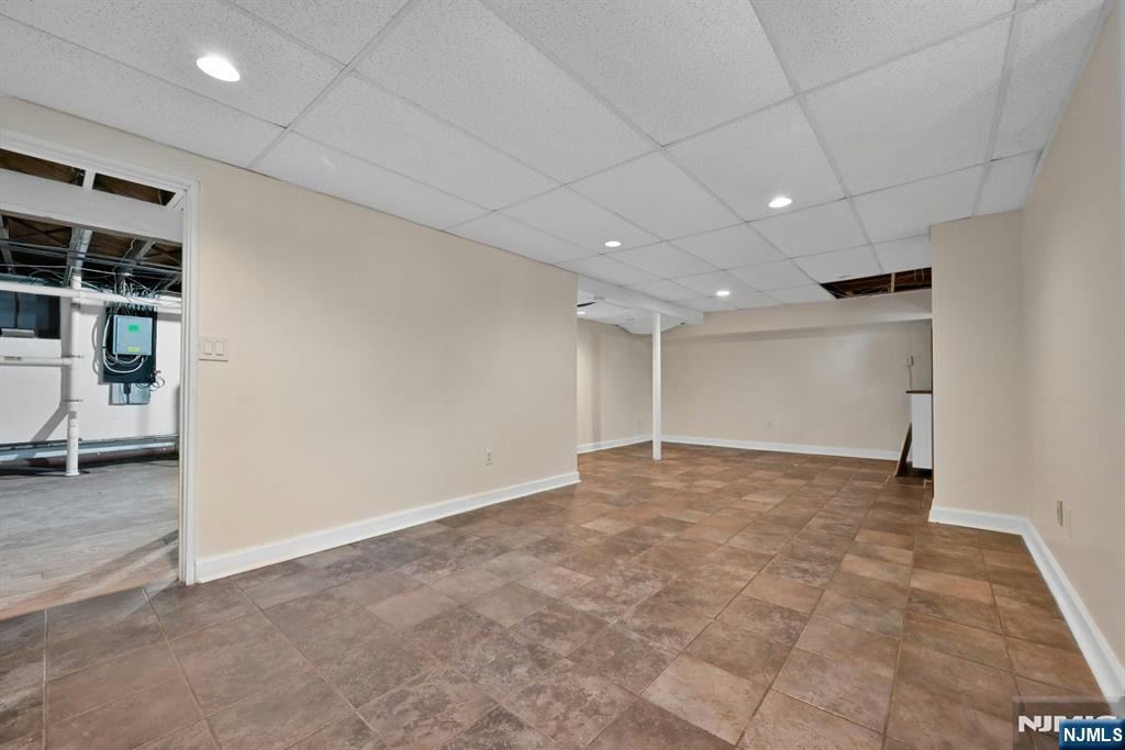 40 Clinton Avenue - Photo 3