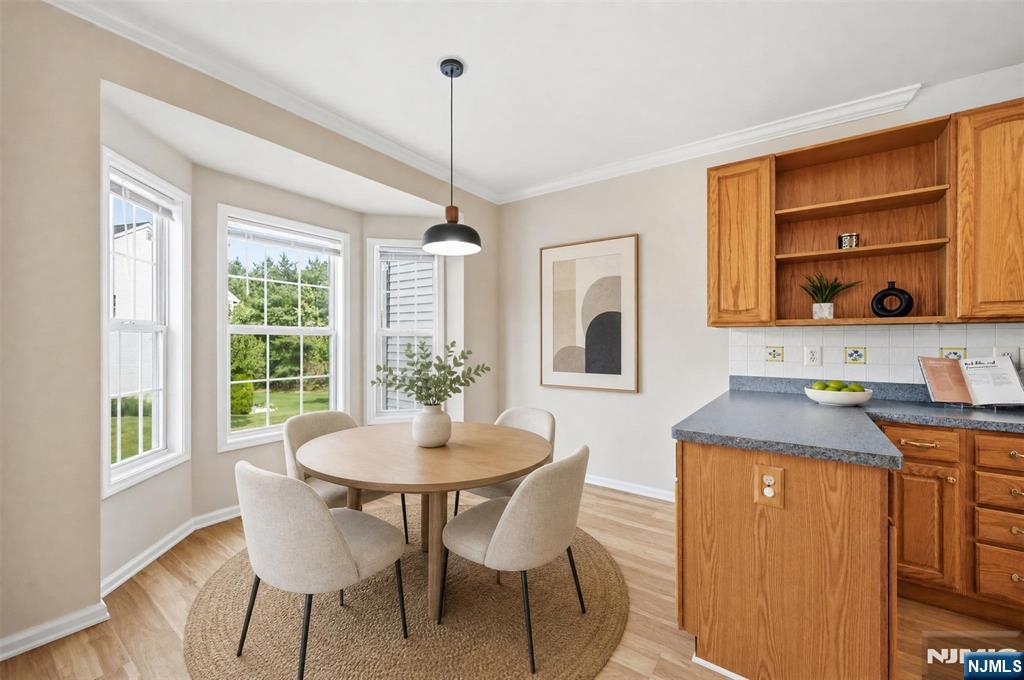575 Coventry Drive - Photo 5