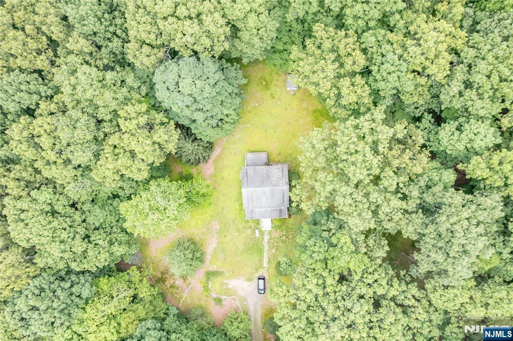 121 Townsend Road - Photo 2