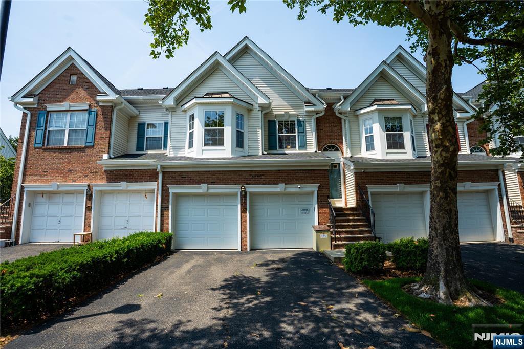 326 Winthrop Drive - Photo 1
