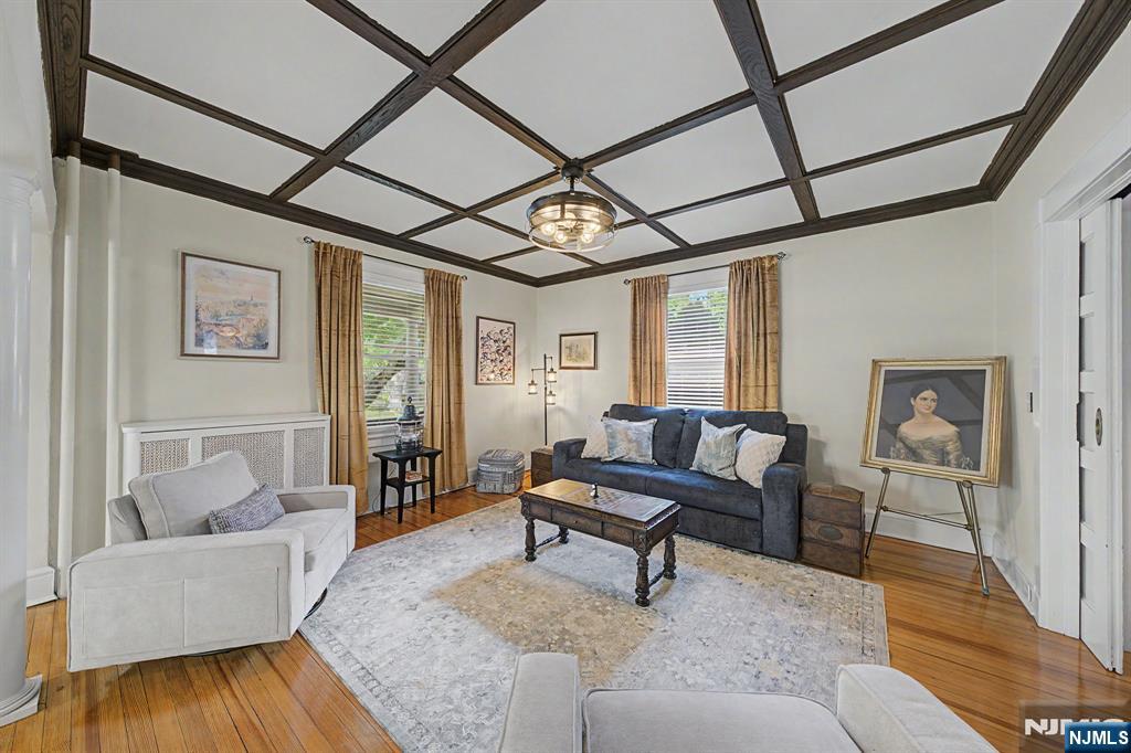 11 Willow Street — photo 12