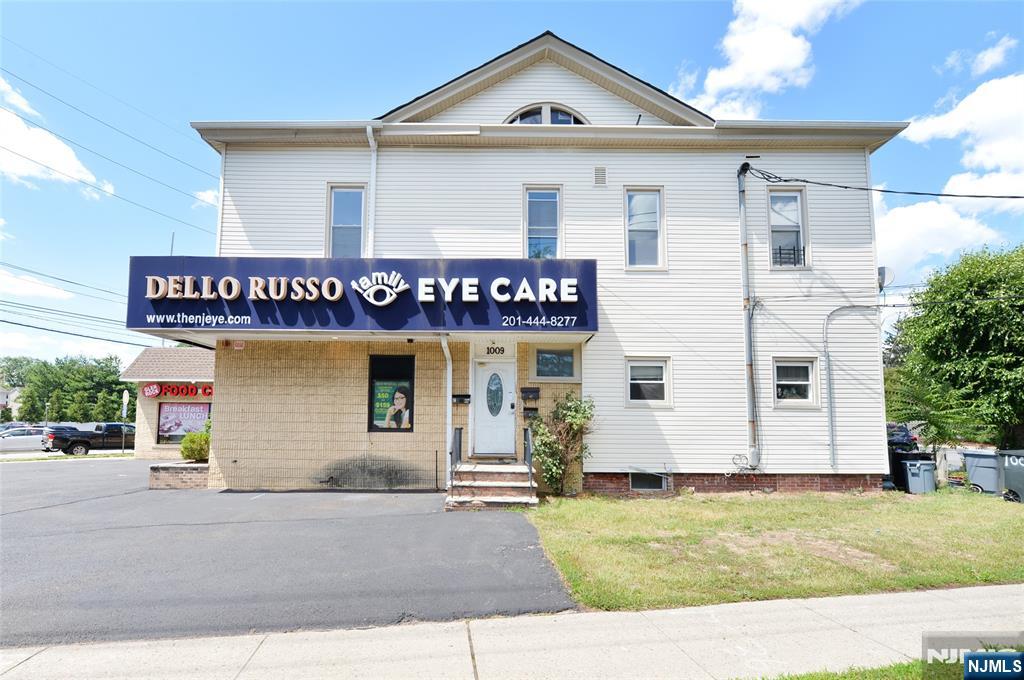 1005-1009 S Maple Avenue - Photo 1
