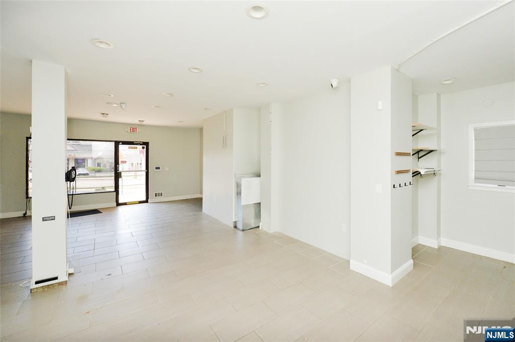 1005-1009 S Maple Avenue - Photo 4
