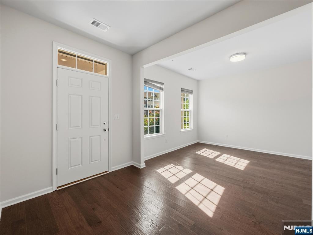 18 Litchfield Lane - Photo 5