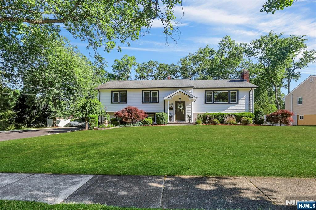 11 Rande Drive - Photo 1