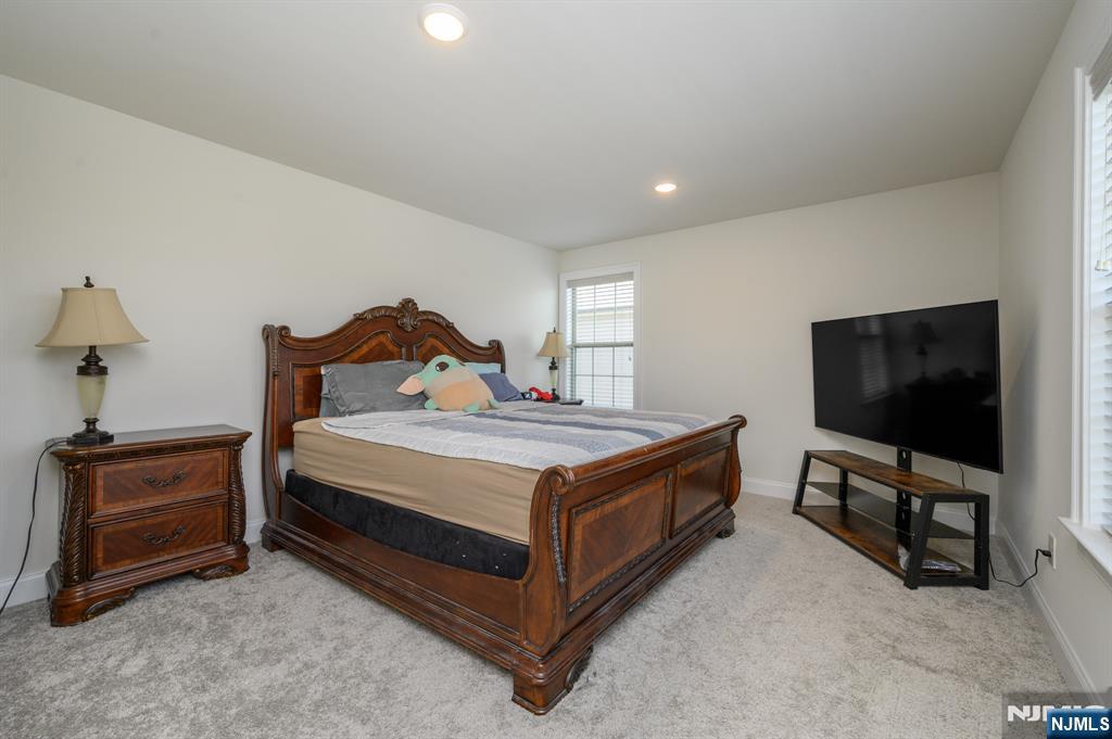22 Hilltop Drive — photo 31