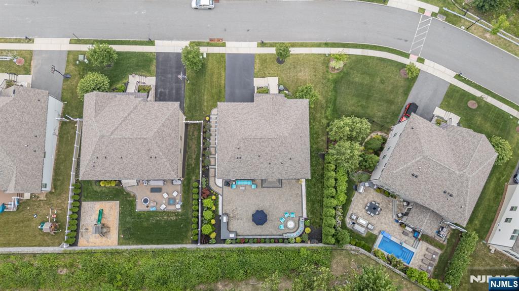 22 Hilltop Drive — photo 47