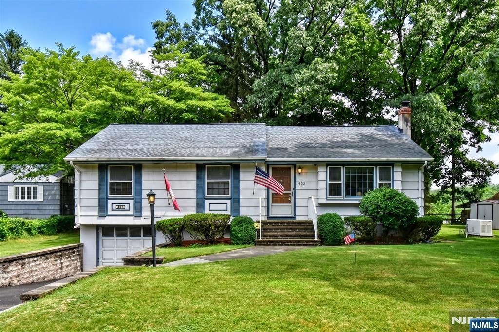 423 W Oakland Avenue - Photo 4