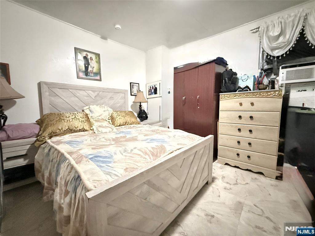615 Summit Avenue — photo 12
