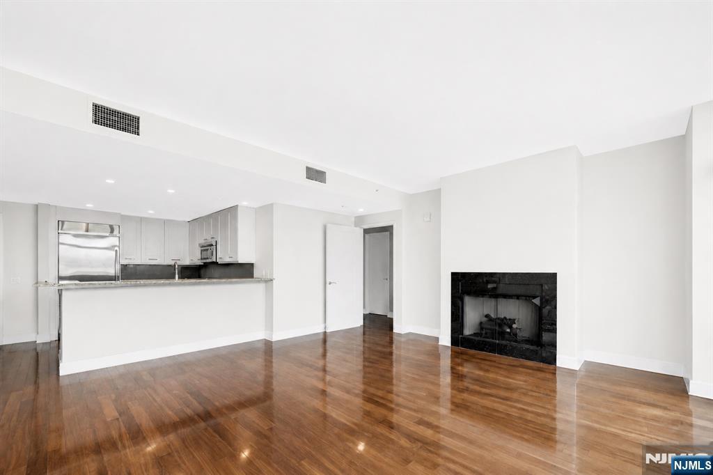 8100 River Road 905 - Photo 3