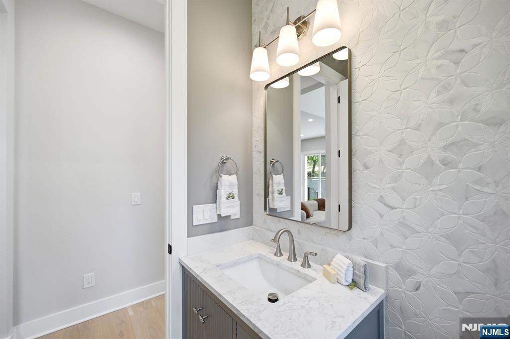 11 Rale Terrace — photo 10