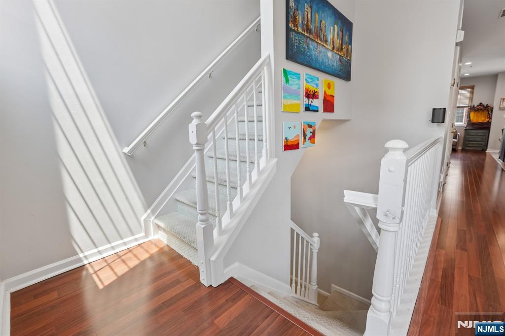 282 Roslyn Court #282X — photo 6