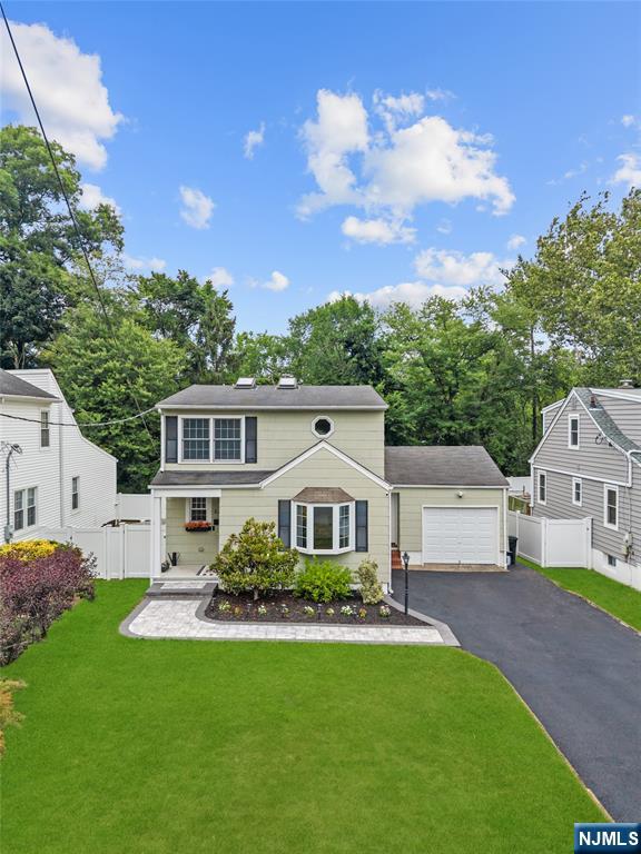 25 2nd Avenue - Photo 5