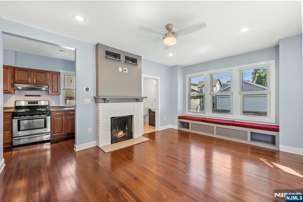 172 Cedar Street 1 - Photo 2