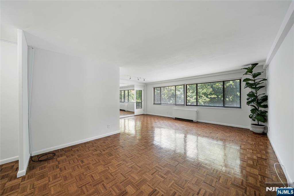 1375 River Road 2B - Photo 5