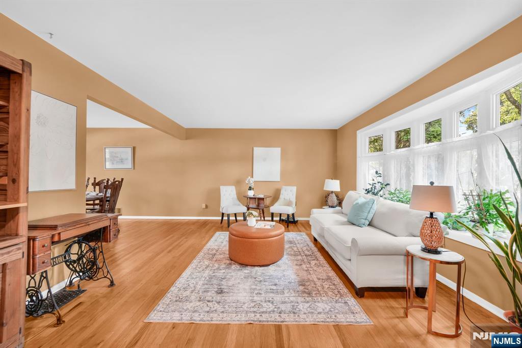 19 Lawrence Road - Photo 5