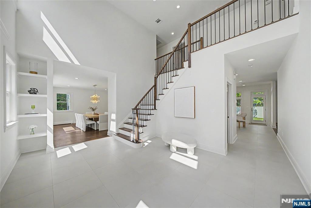 337 Franklin - Photo 1