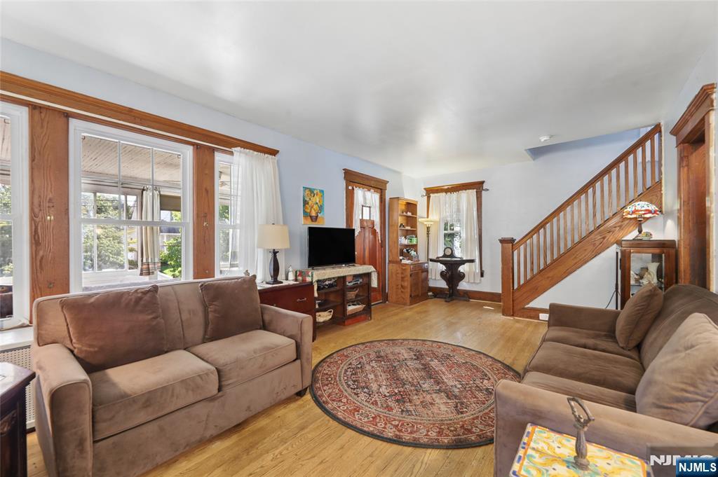 30 Brookside Avenue - Photo 3
