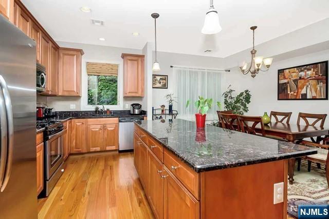 630 Valley Brook Avenue 19 - Photo 4