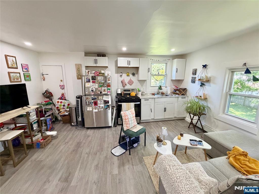 390 Apt 5 Orange Road 5 - Photo 2