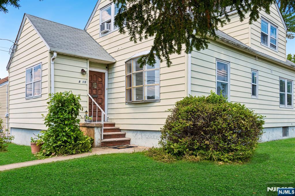 8-15  Berdan Avenue , Fair Lawn, NJ, 07410