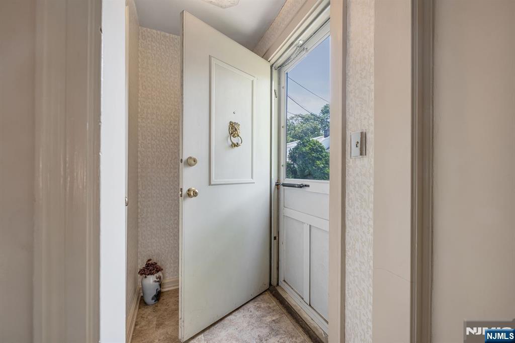 2 Allen Place - Photo 3