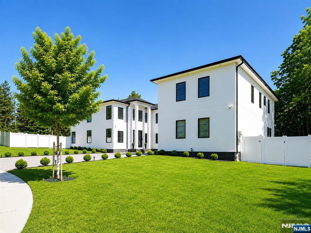191 Nimitz Road - Photo 1