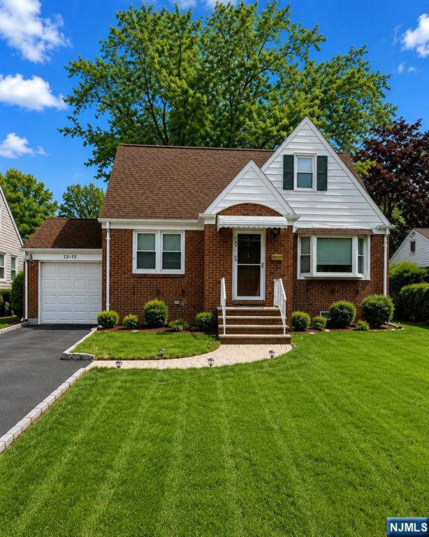 Photo 1 of Sale Pending at 13 38 Hedman Pl, Fair Lawn, NJ 07410 | MLS# 26024706 | Listing updated on 2026-09-16