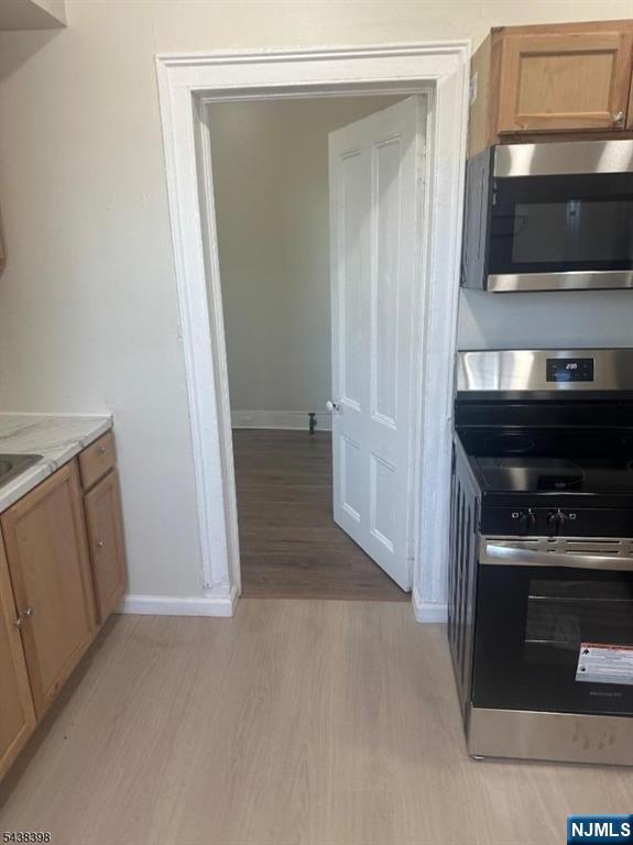 452 Alden Street 1 - Photo 4