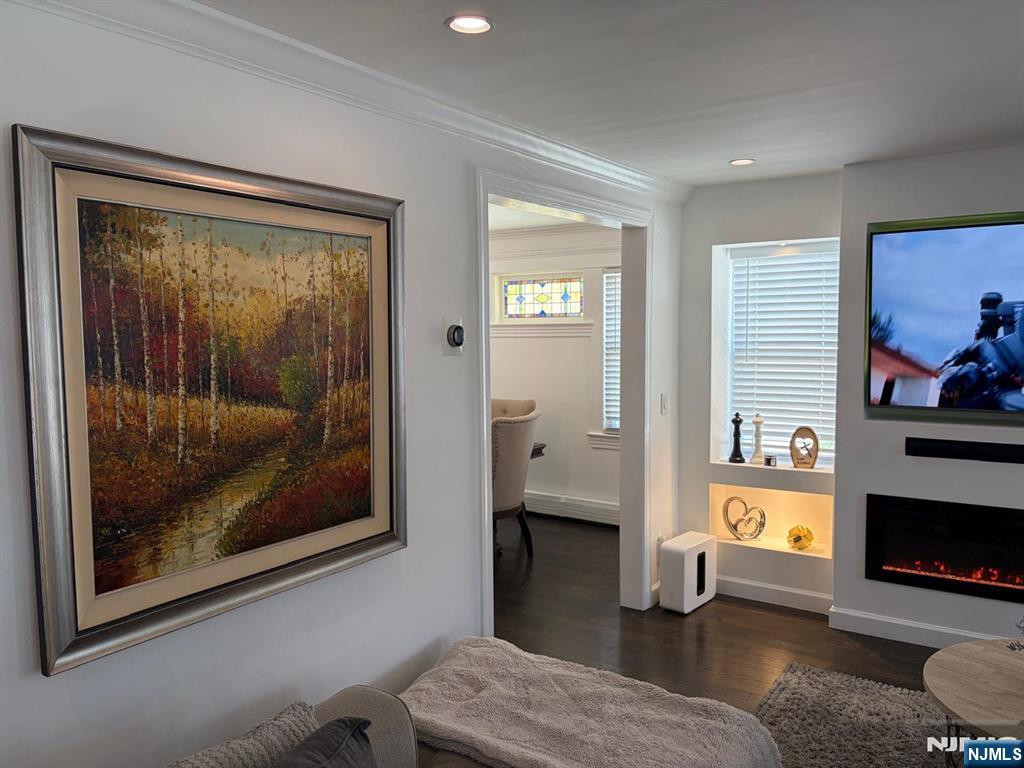 371 Simons Avenue - Photo 5