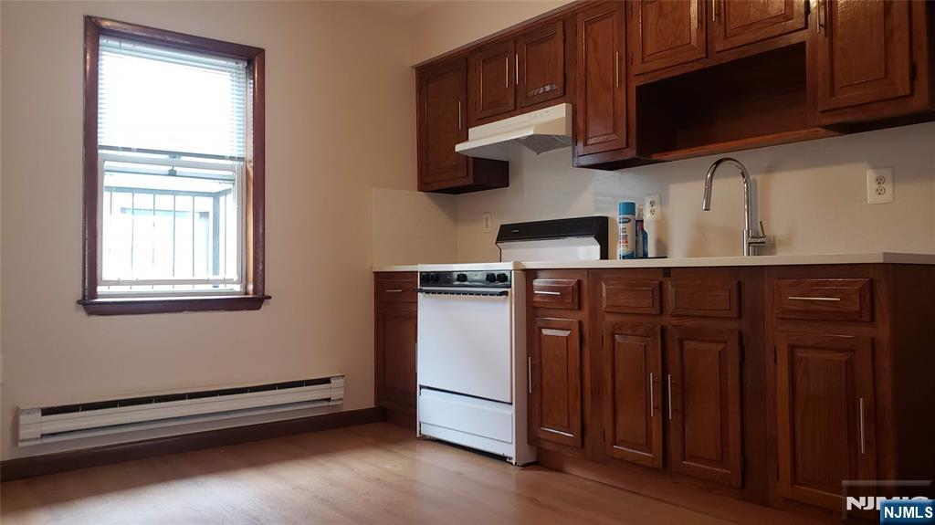 54 Harrison Avenue 3R - Photo 1