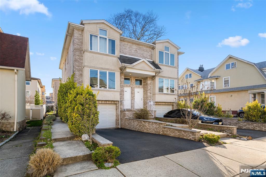 224 Warren Avenue A - Photo 1