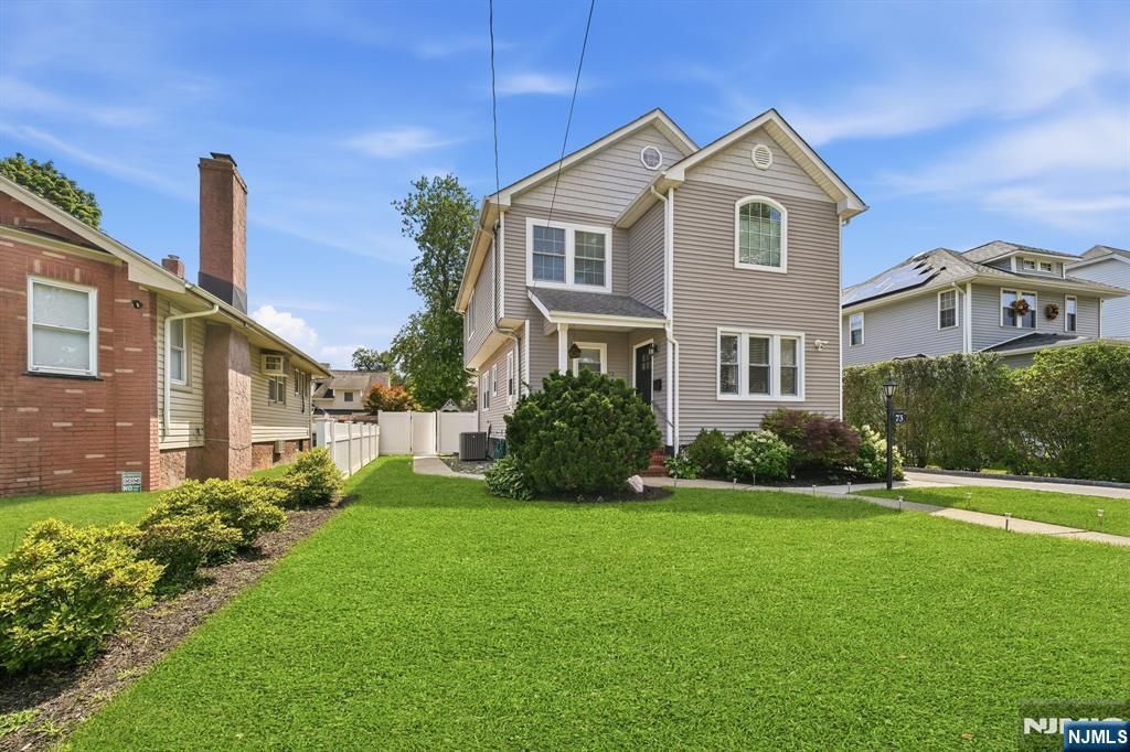 73 Forest Place - Photo 1