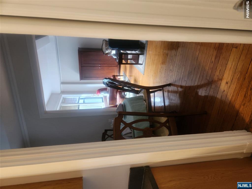 363-377 Mount Prospect #1B