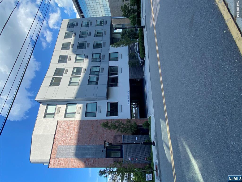 2150 N Central Road 411 - Photo 1