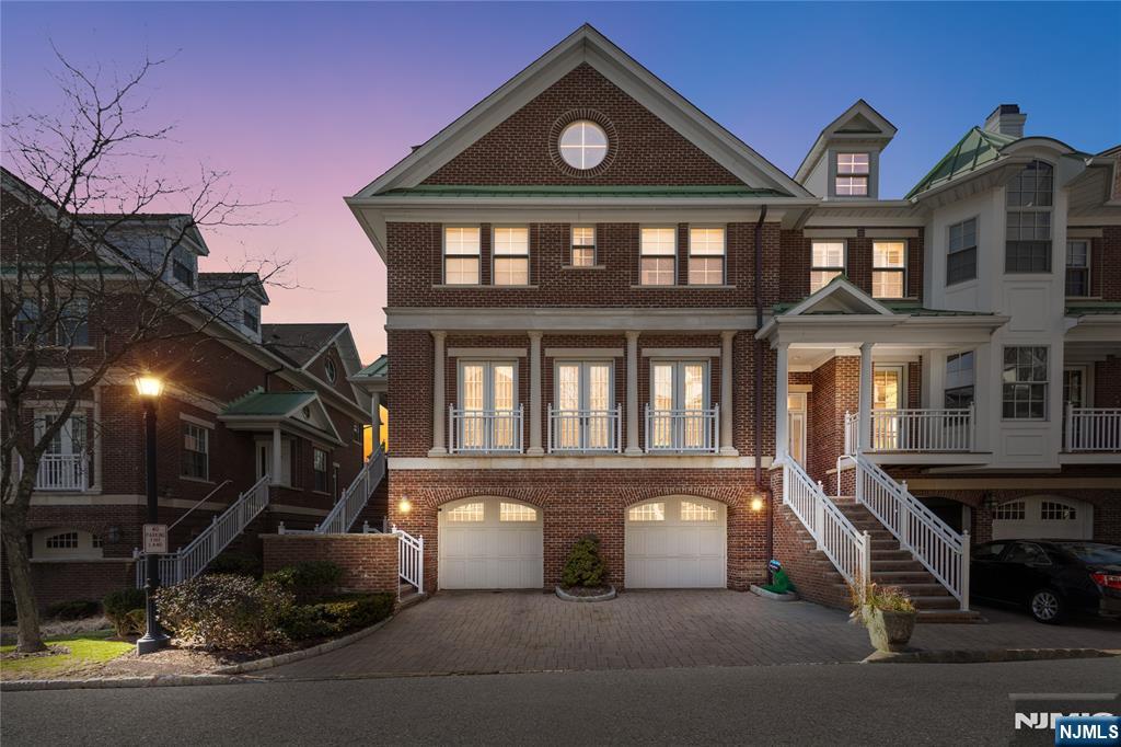 605 Heights Lane - Photo 1
