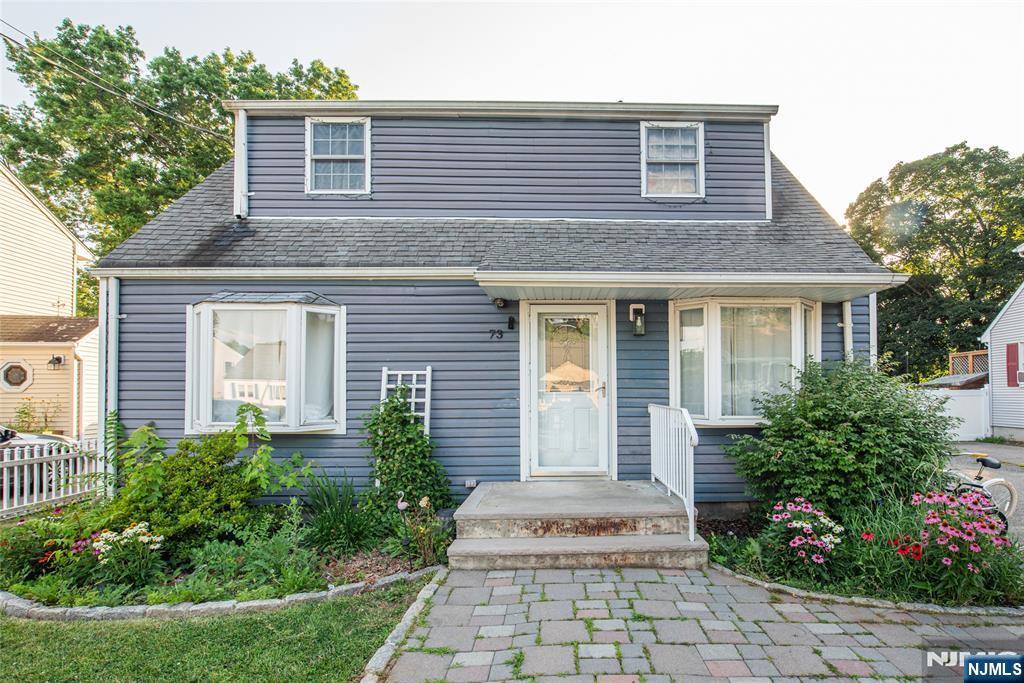 73 Bergen Avenue - Photo 1