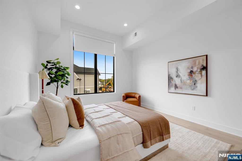 3 Feldman Court — photo 30